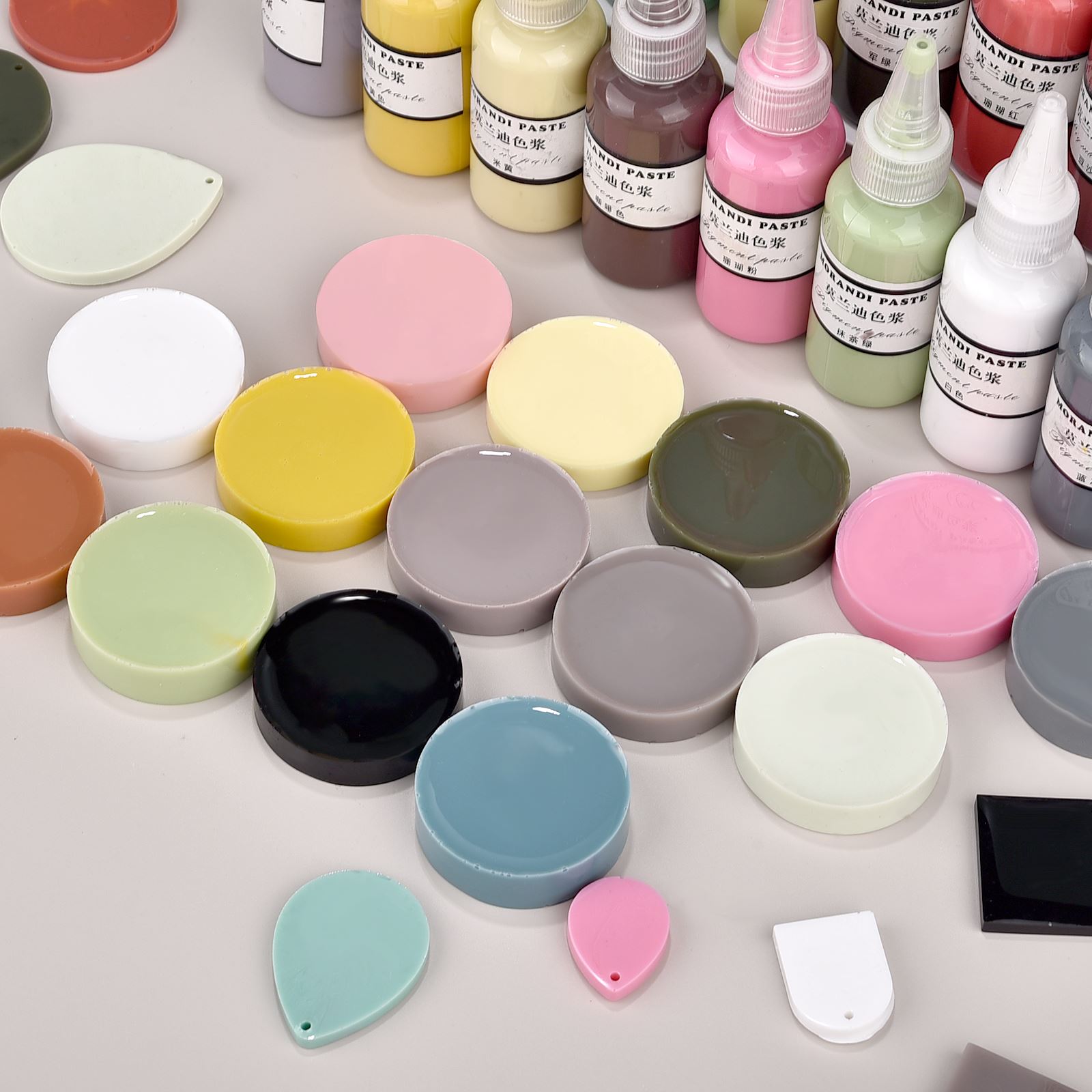 Morandi Colors Liquid Resin Pi - огляд і ціна Resin Dye Alcohol